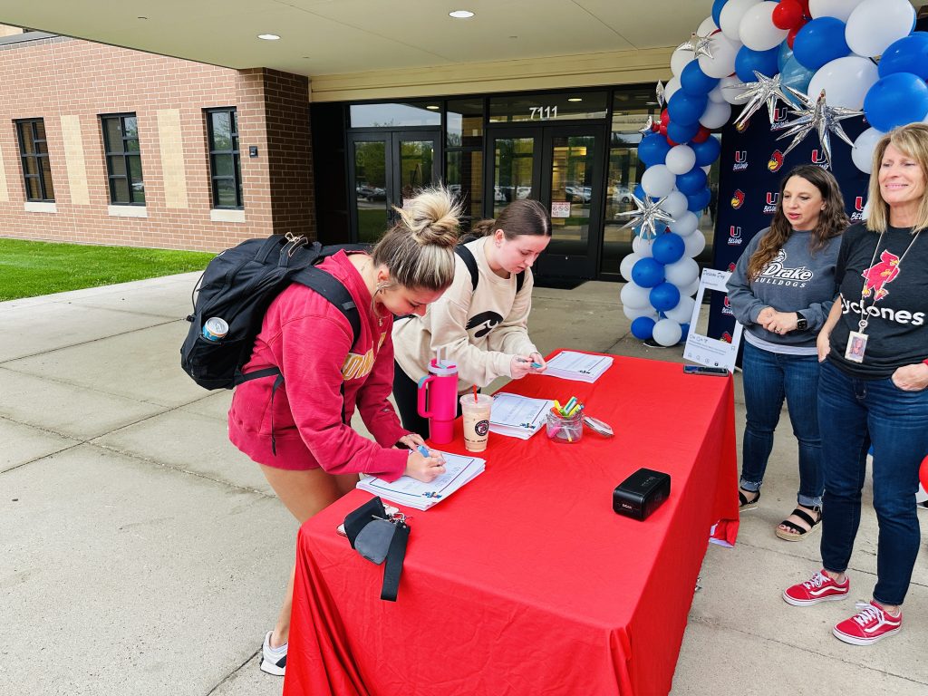 UHS Decision Day 5.01.25 IMG 3295